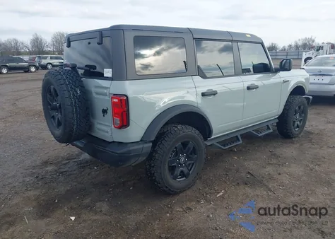 2024 Ford Bronco Black Diamond z USA, uszkodzony, nr VIN 1FMDE1BH9RLB31785